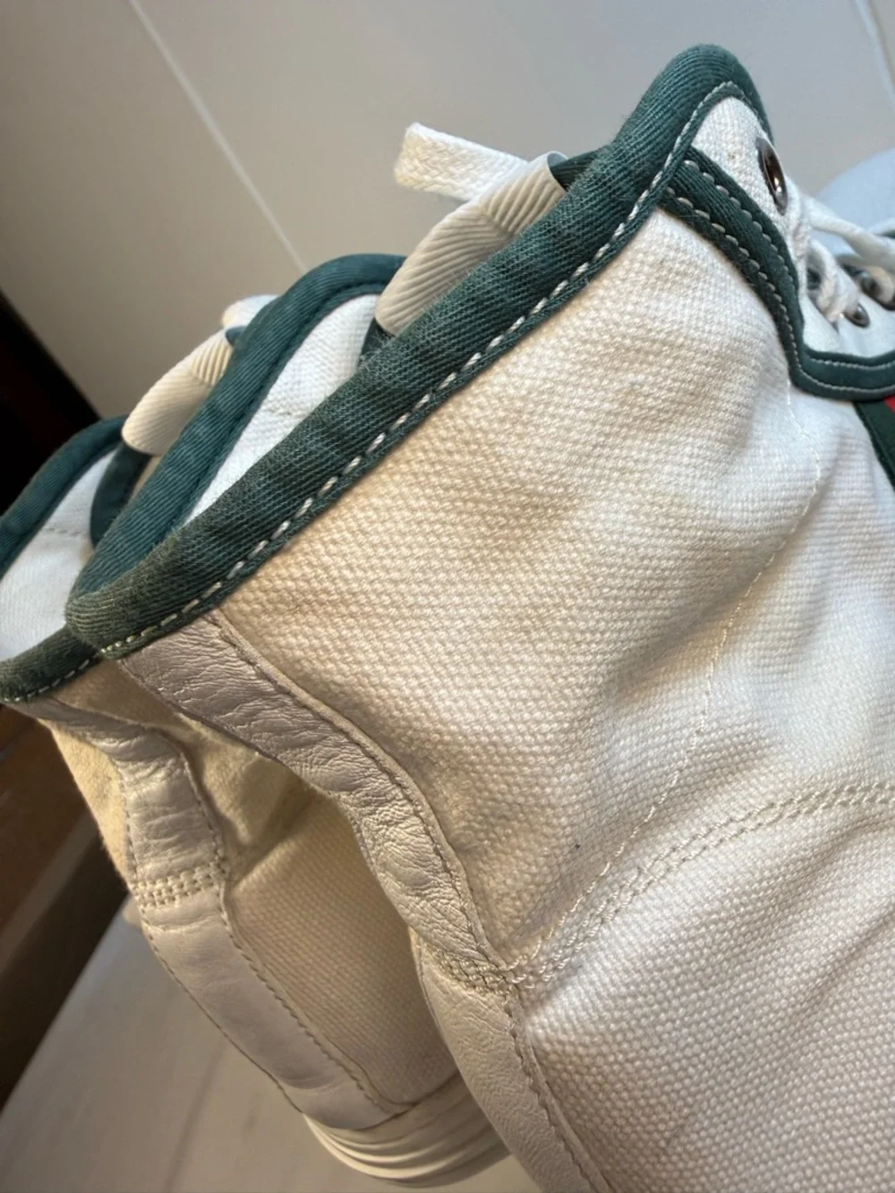 Gucci White High-Top Canvas Sneakers with Green Trim and Red-Black Stripe - Picture 4 of 12